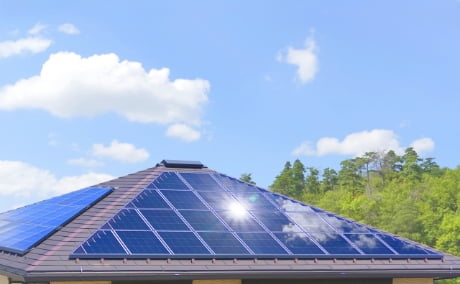 太陽光発電システムで省エネ